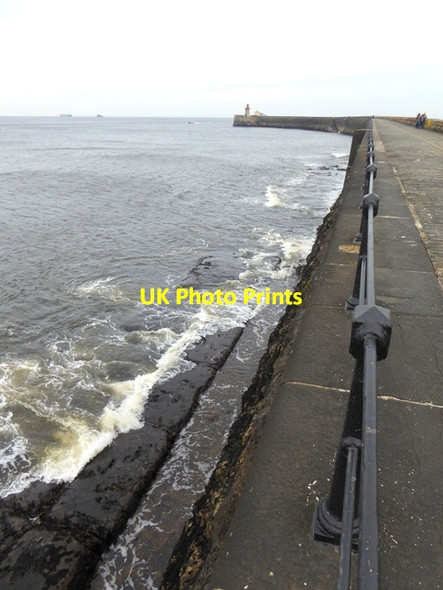 Photo 6"x4" End of the South Pier South Shields c2016