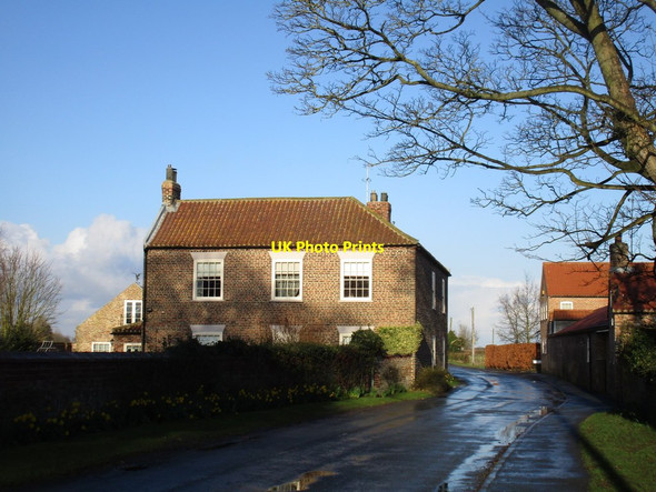 Photo 6"x4" Cowthorpe, Arram Road Leconfield c2016