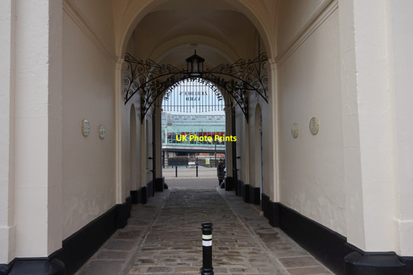 Photo 6"x4" Archway at Zebedee's Yard, Hull Kingston upon Hull c2016