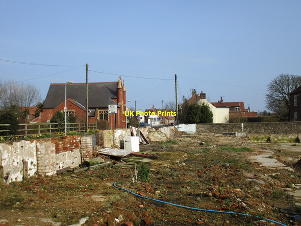 Photo 6"x4" The remains of farm buildings at Church Farm Skipsea Brough c2016