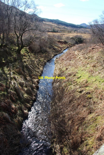 Photo 6"x4" Glen Tarsan Burn emerges from the dam An t-Sr\u00f2n\/NS0683 c2016