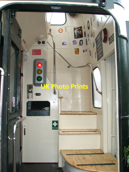 Photo 6"x4" The Bus Caf\u00c3\u00a9 - steps to the caf\u00c3\u00a9 upstairs Mulbarton c2016