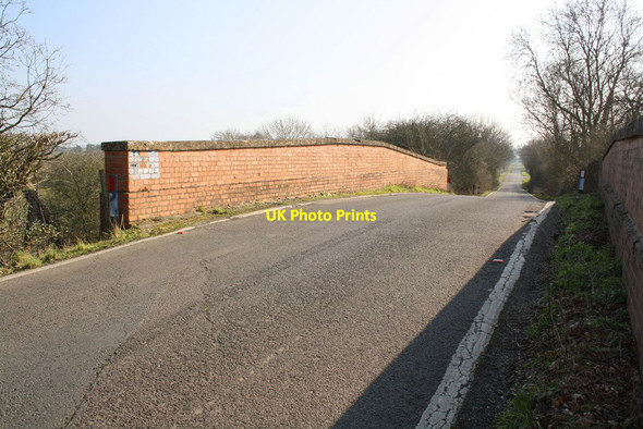 Photo 6"x4" Bridge OWW 68m 75ch, Burleigh Road Worton\/SP4611 c2016