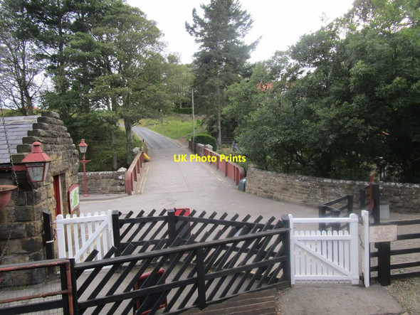 Photo 6"x4" The entrance to Goathland Station Goathland c2014