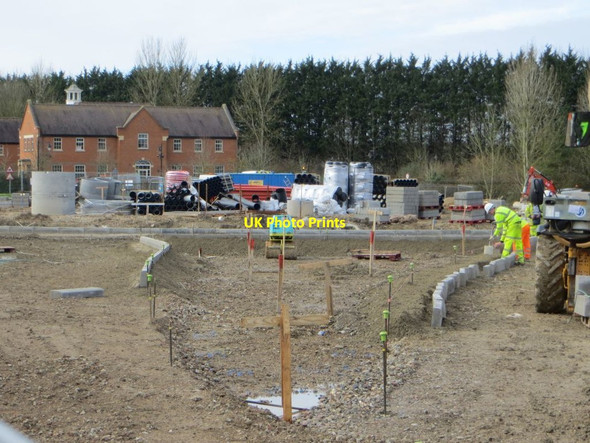 Photo 6"x4" Island off the Roundabout Chilton\/SU4885 c2016