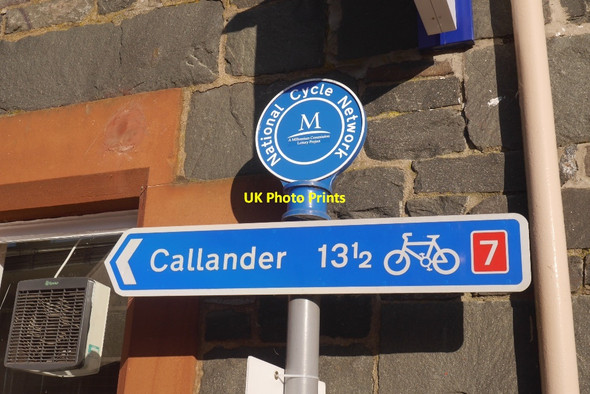 Photo 6"x4" National Cycle Network signpost Aberfoyle c2016