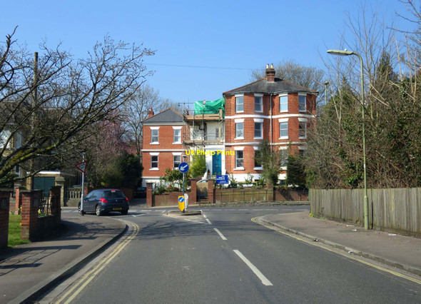 Photo 6"x4" Kingsgate Road approaches St Cross Road Winchester c2016