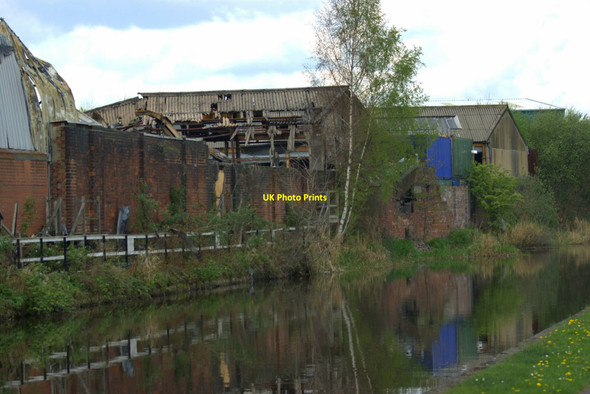 Photo 6"x4" Tradpak Chemical Recycling Company, Armley Leeds\/SE3034 c2014