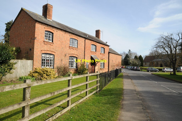 Photo 6"x4" Redbrick house in Lower Quinton Lower Quinton c2016