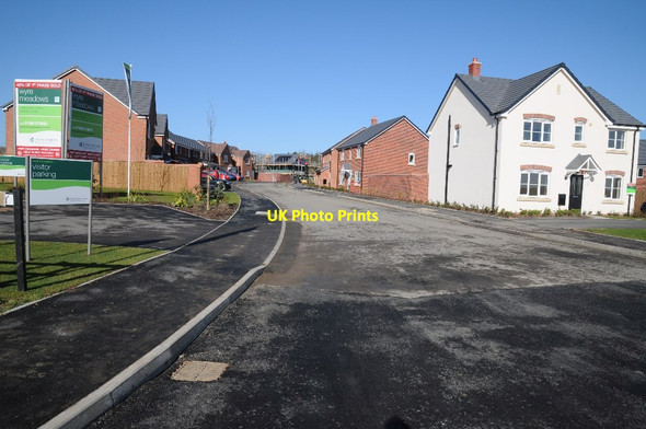 Photo 6"x4" New houses at Wyre Meadow Walcot\/SO9448 c2016