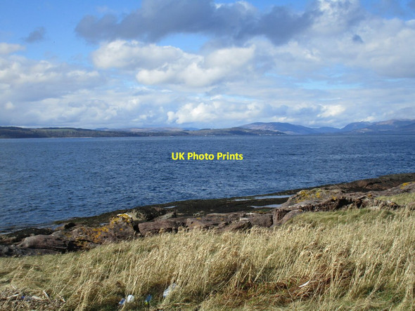 Photo 6"x4" The Firth of Clyde Millport c2016