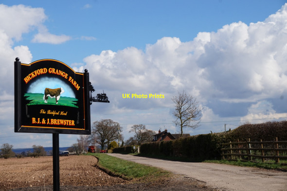 Photo 6"x4" Entrance to Bickford Grange Farm Bickford c2016