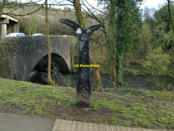 Photo 6"x4" Millennium Milepost on Route 43 at Pontardawe Alltwen\/SN7203 c2016