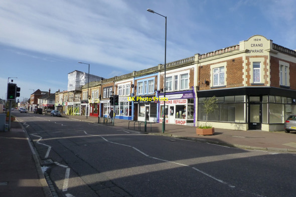 Photo 6"x4" Grand Parade, Wimborne Road Ensbury Park c2016
