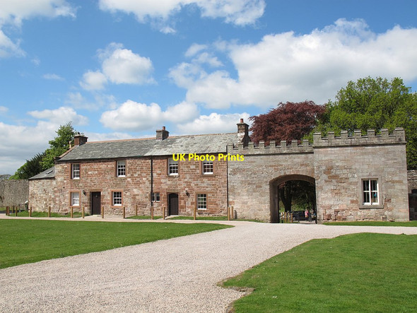 Photo 6"x4" Appleby Castle: inner gateway Appleby-in-Westmorland c2016
