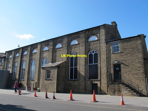 Photo 6"x4" Rear of Skipton Town Hall Skipton c2016