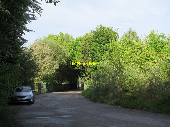 Photo 6"x4" Redcote Lane, north of the railway bridges Upper Armley c2016