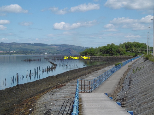 Photo 6"x4" Kelburn Boardwalk Port Glasgow c2016