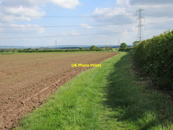 Photo 6"x4" Footpath and view over the Vale of Belvoir Bingham\/SK7039 c2016