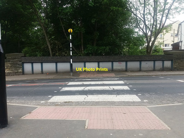 Photo 6"x4" Zebra crossing, Robin Lane, Pudsey  Pudsey\/SE2233 c2016