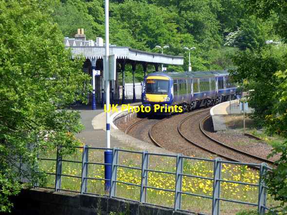 Photo 6"x4" Dunfermline Town railway station Dunfermline c2016