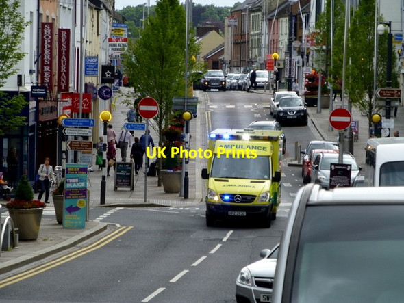 Photo 6"x4" Ambulance in a hurry, Omagh Omagh c2016
