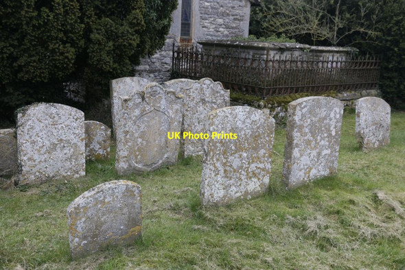 Photo 6"x4" Headstones & Tombs Appleford c2016