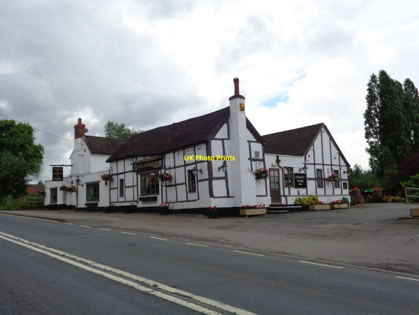 Photo 6"x4" The Plough & Harrow, Drakes Broughton Drakes Broughton c2016