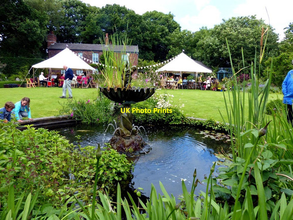 Photo 6"x4" Open garden Holmes\/SD4318 c2016