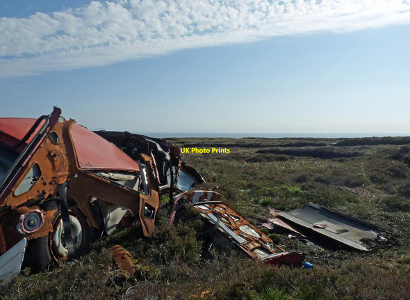 Photo 6"x4" Abandoned car, Airigh na Gaoithe, Isle of Lewis Sgiogarstaigh c2016