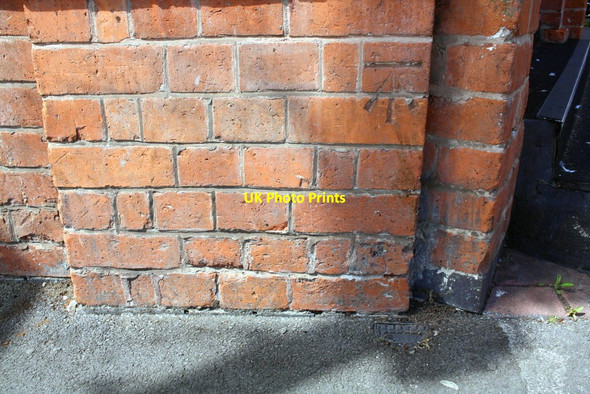 Photo 6"x4" Benchmark on #32 Belgrave Road Leicester c2017