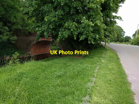 Photo 6"x4" Bridge over the canal Charlton\/ST2926 c2017