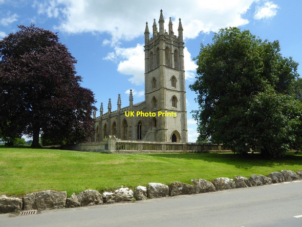 Photo 6"x4" All Saints' church, Churchill Churchill\/SP2824 c2017