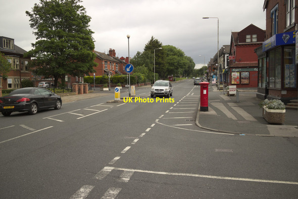 Photo 6"x4" Beeston Road junction with Cross Flatts Grove Beeston\/SE2830 c2017