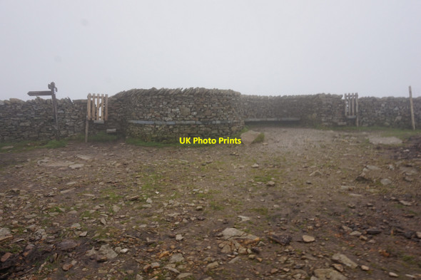 Photo 6"x4" 2-11pm the summit of Pen-y-ghent Brackenbottom c2017