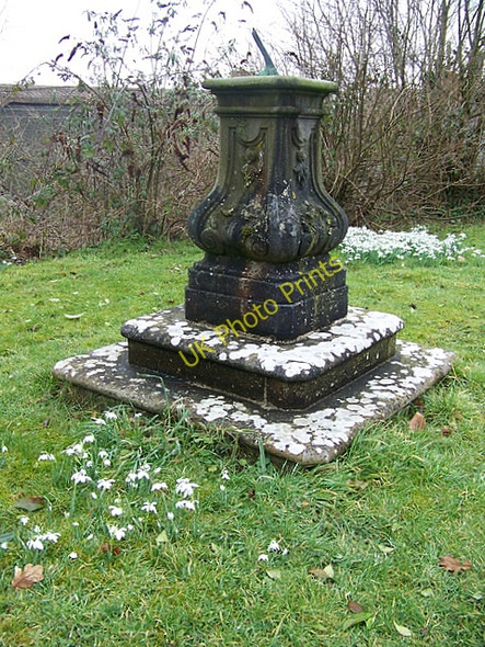 Photo 6"x4" Sundial, St Marys Church Donhead St Mary c2009