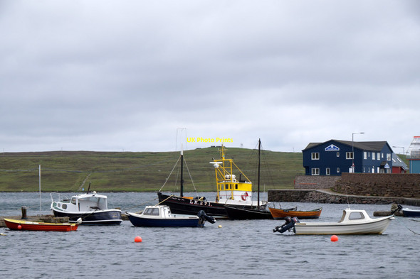 Photo 6"x4" Boats in Hay's Dock, Lerwick Lerwick c2017