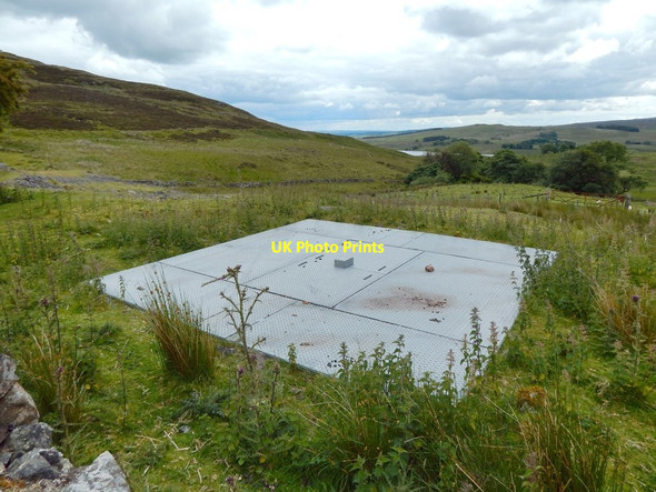 Photo 6"x4" Covered air shaft Strone\/NS2974 c2017