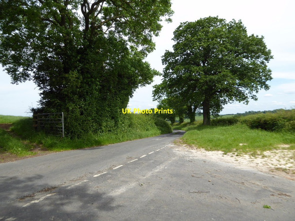 Photo 6"x4" Road junction near Silvington Farlow c2017