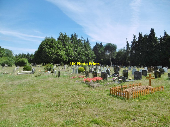 Photo 6"x4" Millbrook Cemetery Millbrook\/SU3813 c2017
