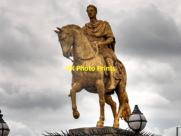 Photo 6"x4" King William and His Horse Kingston upon Hull c2017