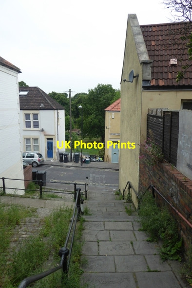 Photo 6"x4" Steps to St. Luke's Crescent Windmill Hill\/ST5971 c2017