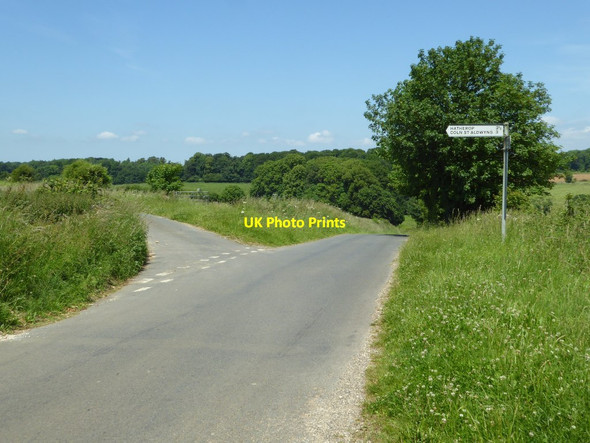 Photo 6"x4" Road junction near Eastleach Turville Eastleach Turville c2017