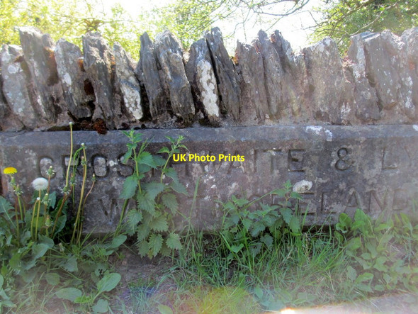 Photo 6"x4" Crosthwaite & Lyth boundary stone on Bowland Bridge Bowland Bridge c2012