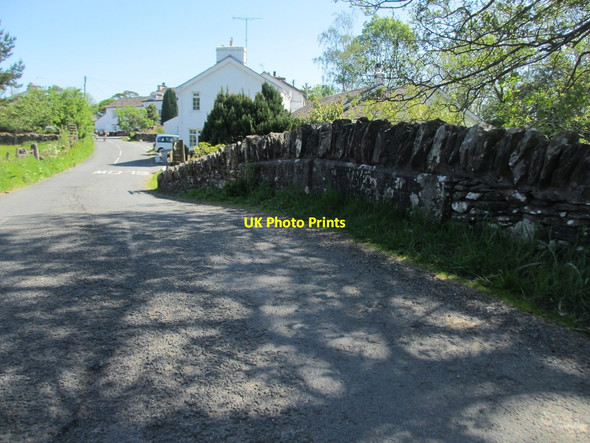 Photo 6"x4" Bowland Bridge and its boundary stones Bowland Bridge c2012