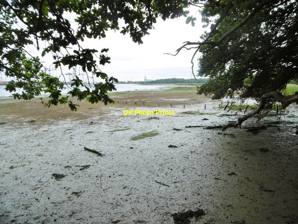 Photo 6"x4" Eling, foreshore Totton c2017