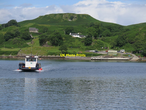 Photo 6"x4" Kerrera Ferry Pulpit Hill\/NM8529 c2017