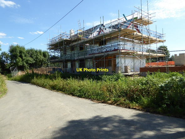 Photo 6"x4" Housing building Twyning Green c2017