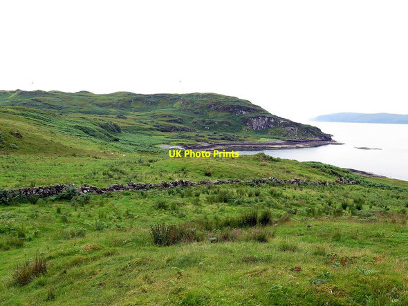 Photo 6"x4" Wall near Port Ph\u00c3\u00a0druig, Kerrera Torbhain M\u00f2r c2017