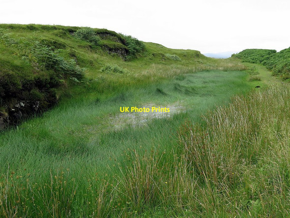 Photo 6"x4" Marshy lochan near Torbhain M\u00c3\u00b2r Cnoc na Faire\/NM7927 c2017